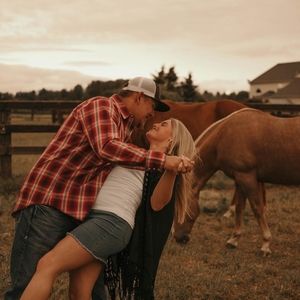 Meet your Posher, Desirae